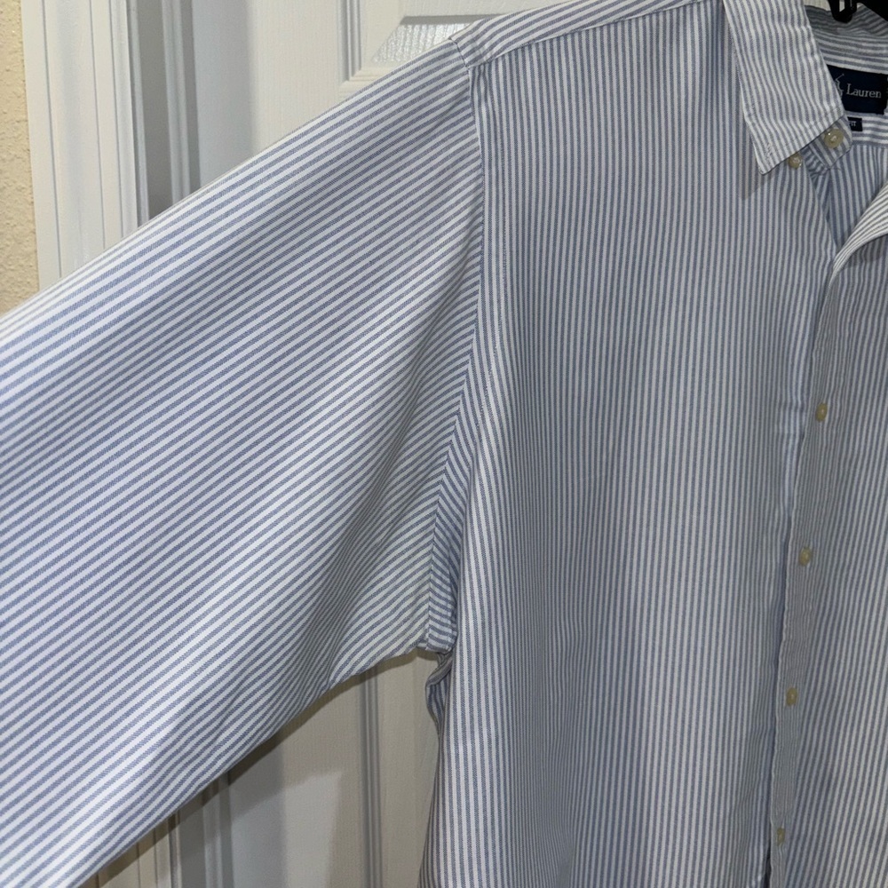 Vintage Ralph Lauren Blue/white Stripe Button Down​​​​​ - Picture 5 of 6